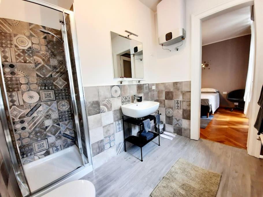 Residence Montanelli Триест Экстерьер фото