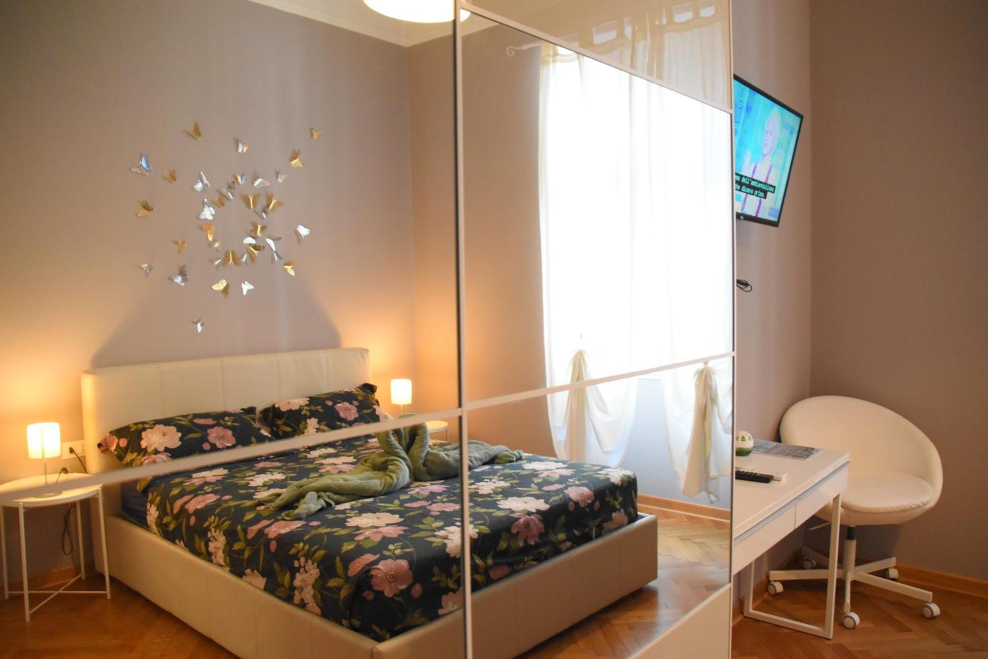 Residence Montanelli Триест Экстерьер фото