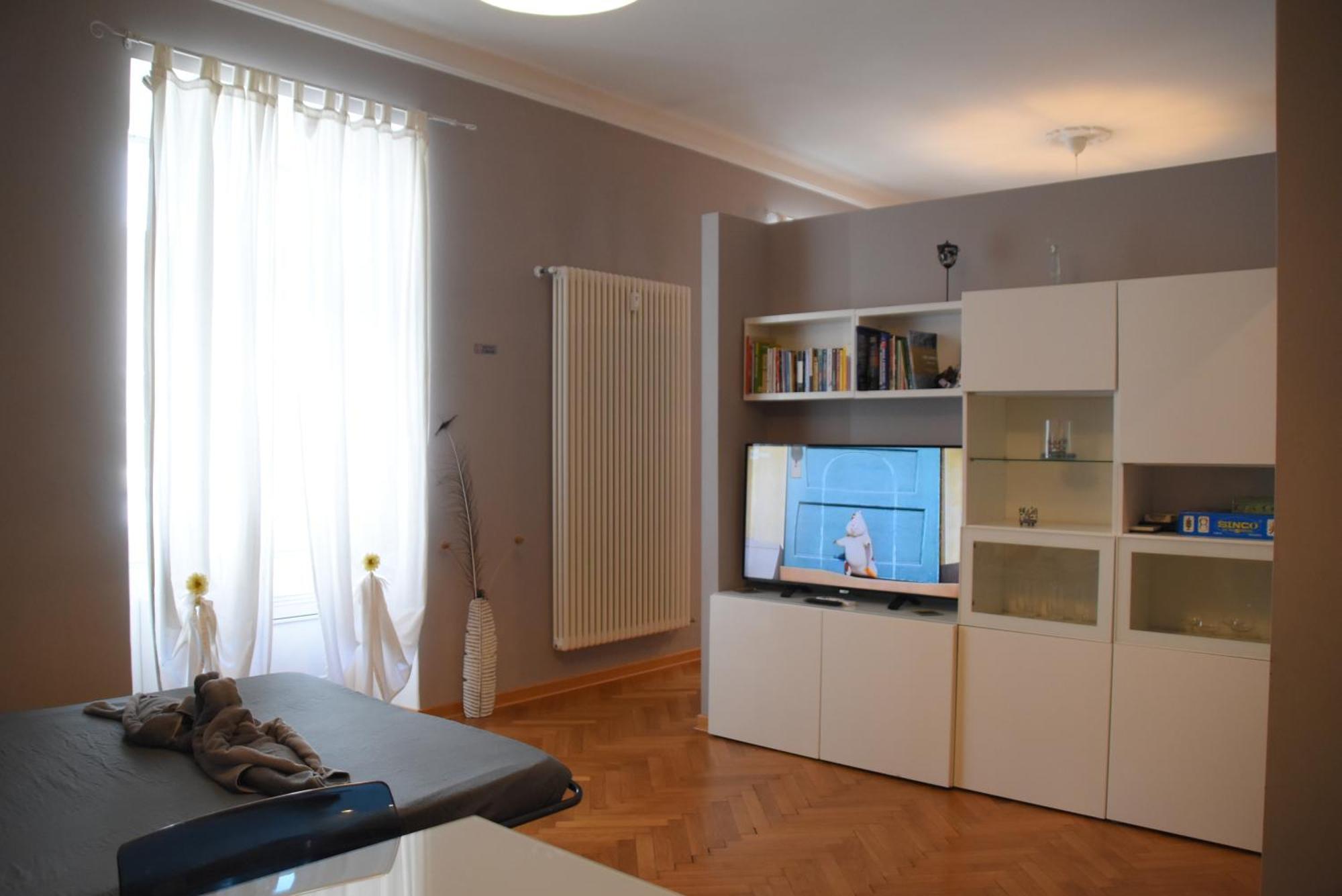 Residence Montanelli Триест Экстерьер фото
