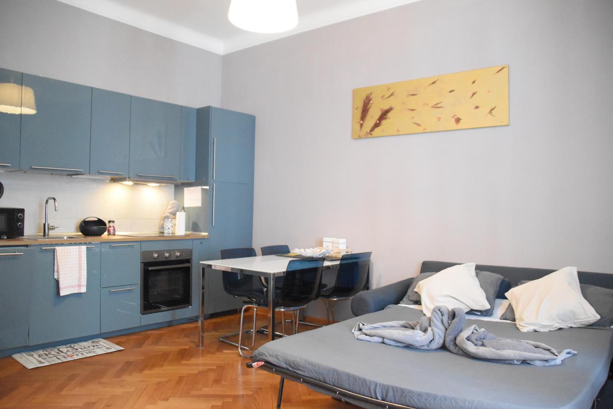 Residence Montanelli Триест Экстерьер фото